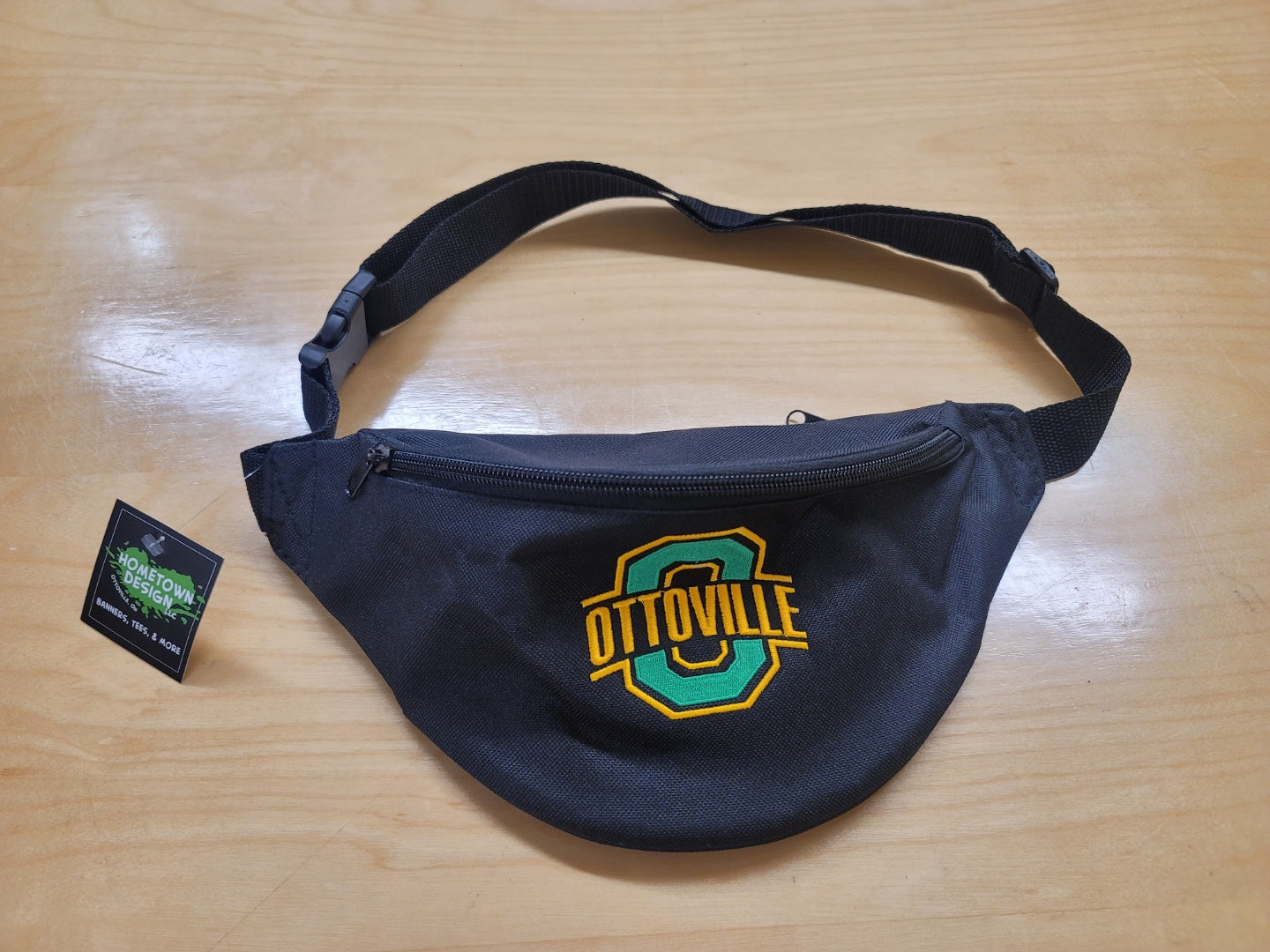 Showroom: That's So 90's Fanny Pack